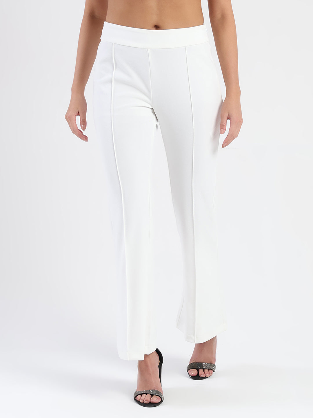 Madame Side Zipper Flared White Knitted Moss Trousers