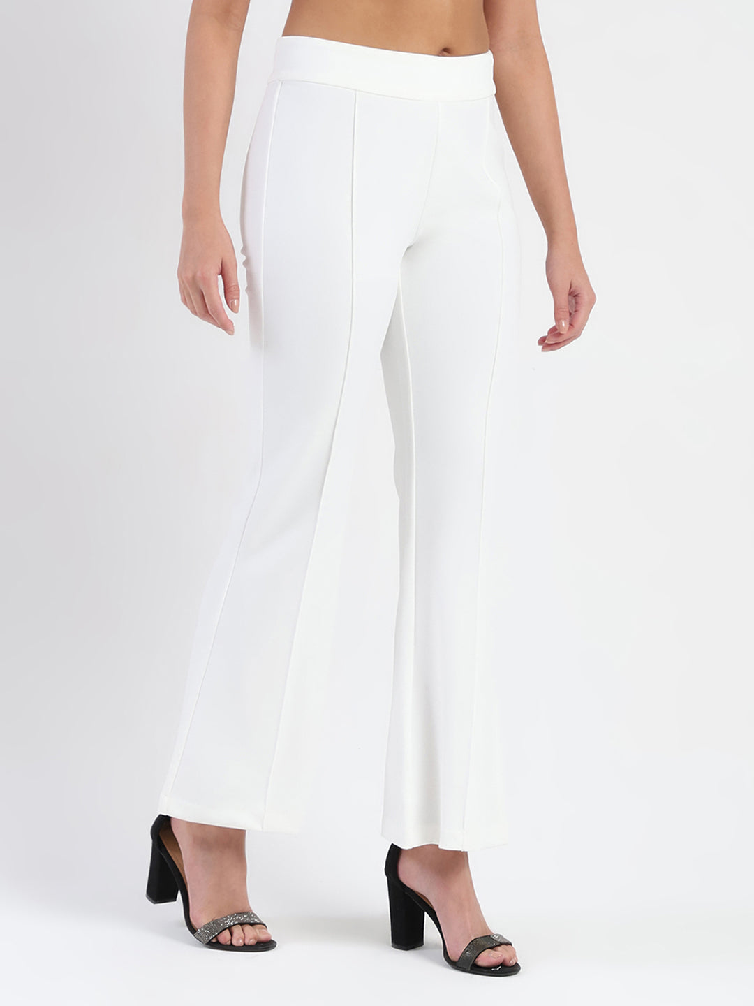 Madame Side Zipper Flared White Knitted Moss Trousers