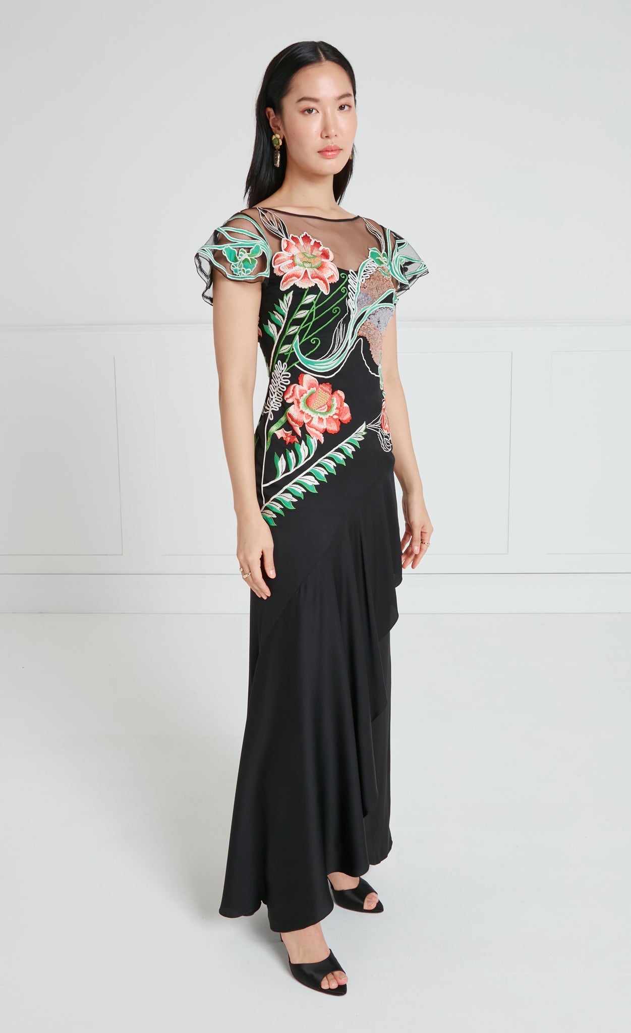 Gracia Ruffle Gown - Black